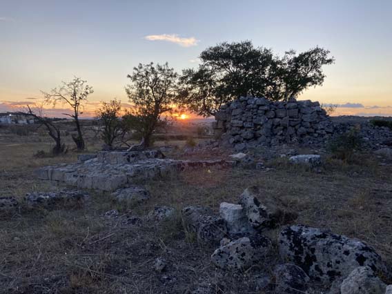 Tour di Murgecchia al tramonto